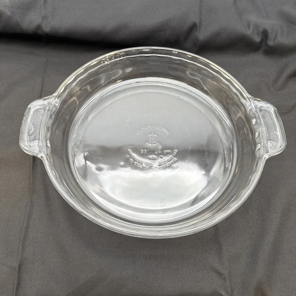 Anchor Hocking 9.5 Inch Glass Pie Plate, Crimped Fluted Edge
